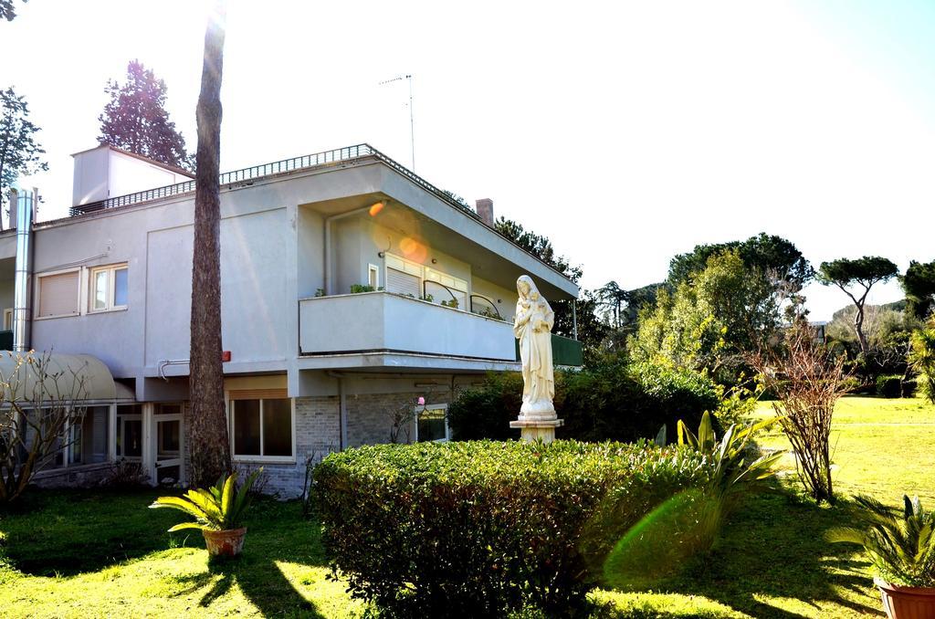 Casa Per Ferie Cardinal G. Guarino Bed & Breakfast - Rome — Photos 3